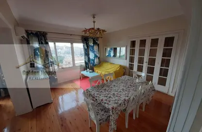 شقة - 3 غرف نوم - 2 حمامات للبيع في شارع المقريزي - الزمالك - القاهرة شقة - 3 غرف نوم - 2 حمامات للبيع في شارع المقريزي - الزمالك - القاهرة