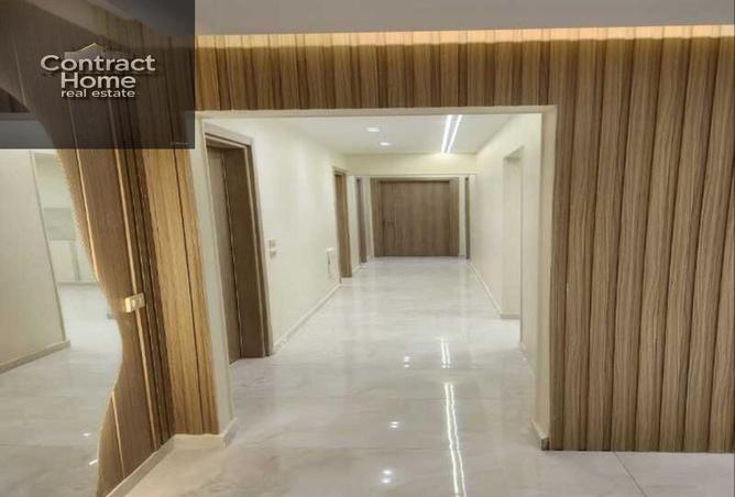 56991200 - صورة العقار 2