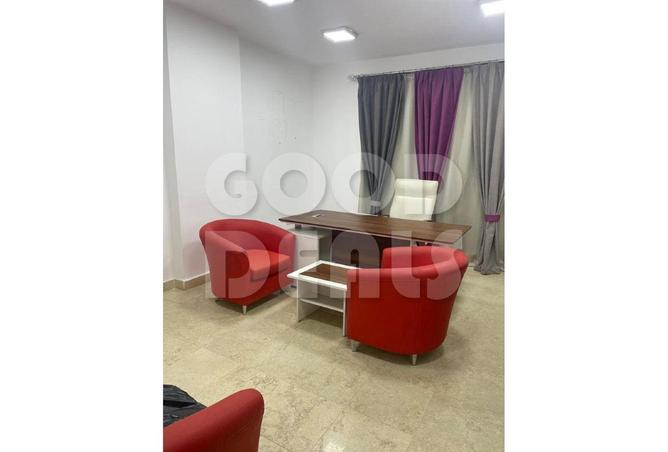 8721378 - Property Image 2