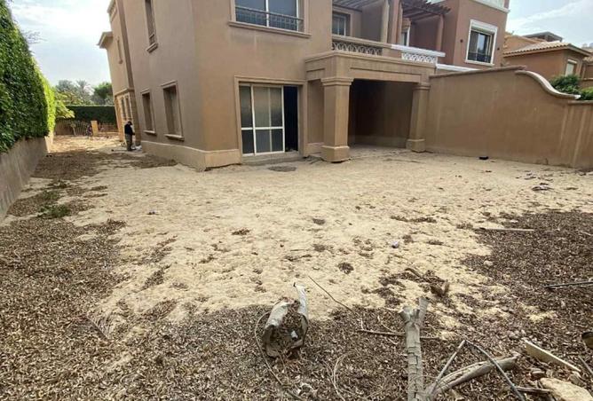 102918300 - Property Image 2