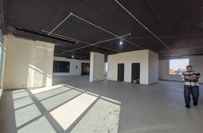 Co-Working Space - 6 Bedrooms - 2 Bathrooms for rent in Mostafa Kamel Axis - The 1st Settlement - New Cairo City - Cairo