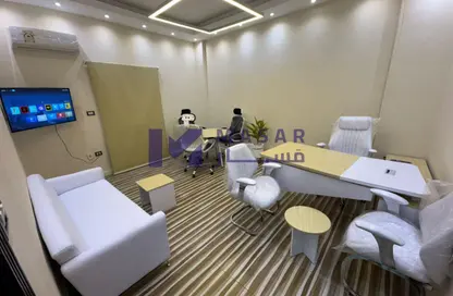 مساحات مكتبية - 2 غرف نوم - 1 حمام للايجار في شارع 2 - الحي الثاني - التجمع الخامس - مدينة القاهرة الجديدة - القاهرة