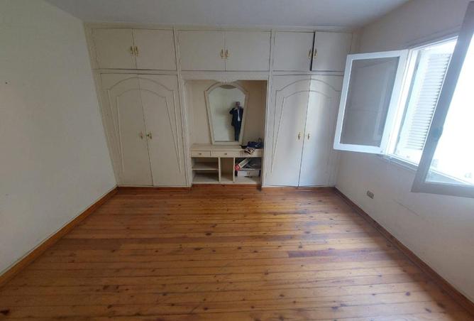 54239080 - صورة العقار 2