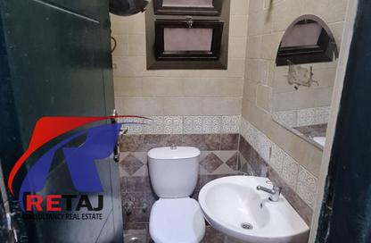 Apartment - 3 Bedrooms - 2 Bathrooms for rent in Abd Al Aziz Essa St. - 10th Zone - Nasr City - Cairo