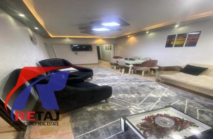 Apartment - 2 Bedrooms - 1 Bathroom for sale in Abbas Al Akkad St. - 1st Zone - Nasr City - Cairo
