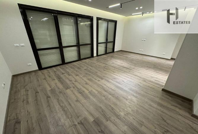 76403399 - Property Image 2