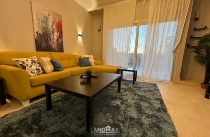 شقة - غرفة نوم - 1 حمام للبيع في ذا فيلدج - المستثمرين الجنوبية - مدينة القاهرة الجديدة - القاهرة