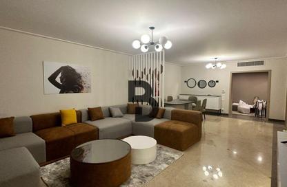 شقة - 4 غرف نوم - 4 حمامات للايجار في كارنيل بارك - طريق مصر اسكندرية الصحراوي - مدينة 6 أكتوبر - الجيزة