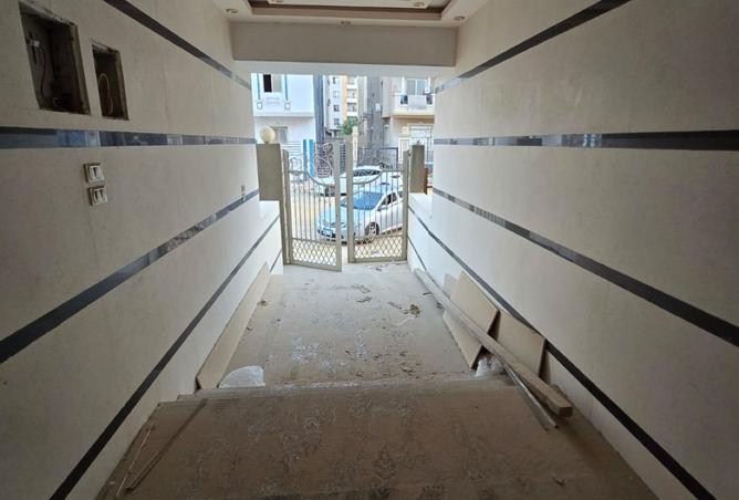 97724885 - Property Image 2