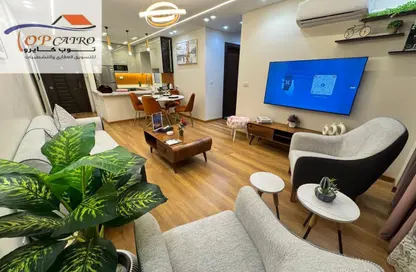 شقة - 2 غرف نوم - 1 حمام للايجار في B12 - مدينتي - القاهرة