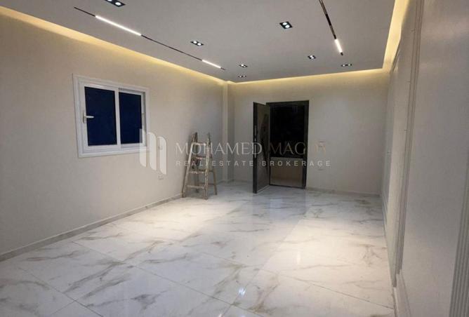 8258192 - Property Image 3