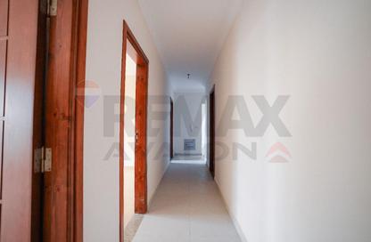 شقة - 3 غرف نوم - 3 حمامات للايجار في صوارى - كمبوندات الاسكندرية - الاسكندرية