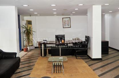 Retail - Studio - 3 Bathrooms for sale in Gameat Al Dewal Al Arabeya St. - Mohandessin - Giza
