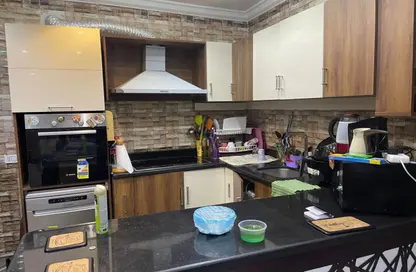 شقة - 3 غرف نوم - 2 حمامات للبيع في الحي الثالث - مدينة العبور - القليوبية