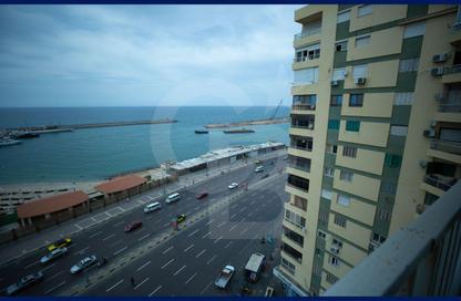 Apartment - 5 Bedrooms - 3 Bathrooms for sale in Al Geish Road - Laurent - Hay Sharq - Alexandria Apartment - 5 Bedrooms - 3 Bathrooms for sale in Al Geish Road - Laurent - Hay Sharq - Alexandria