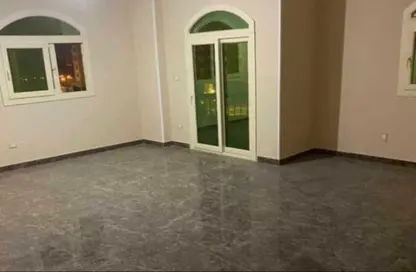 Apartment - 3 Bedrooms - 2 Bathrooms for rent in Al Gezira St. - South Investors Area - New Cairo City - Cairo