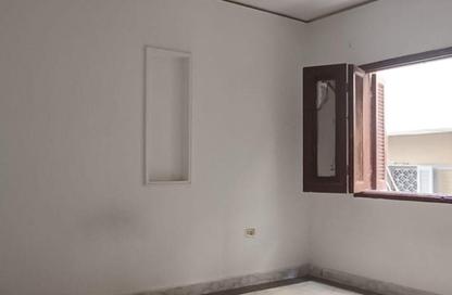 Apartment - 3 Bedrooms - 1 Bathroom for rent in Ahmed Tayseer St. - Ard El Golf - Heliopolis - Masr El Gedida - Cairo