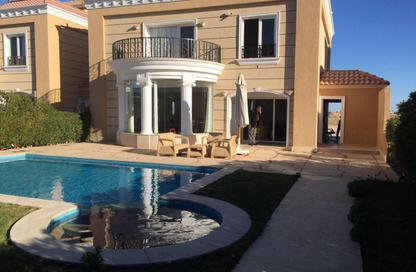 Villa - 5 Bedrooms - 7 Bathrooms for sale in Porto October - Green Belt - 6 October City - Giza