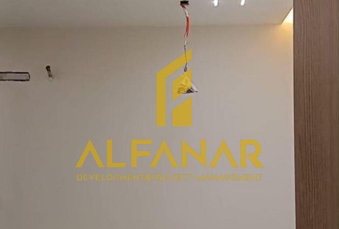 8637084 - صورة العقار 3