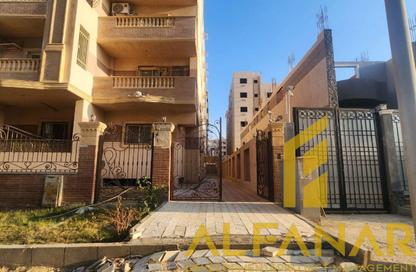 Apartment - 3 Bedrooms - 2 Bathrooms for sale in North Lotus - El Lotus - New Cairo City - Cairo