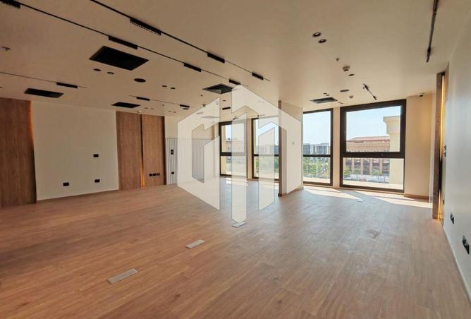 98833784 - Property Main Image