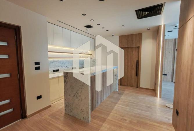 98833784 - Property Image 3