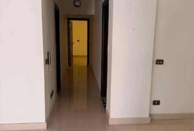 70087539 - صورة العقار 2