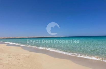 Chalet - 3 - 3 for sale in Ramla - Ras Al Hekma - North Coast