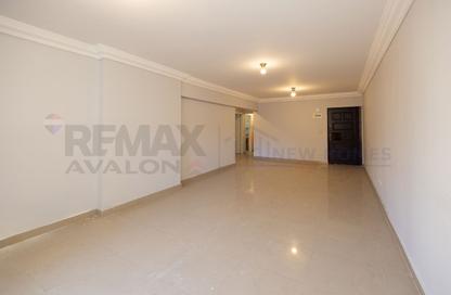 Apartment - 3 Bedrooms - 1 Bathroom for sale in Ibrahimia - Hay Wasat - Alexandria