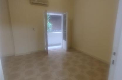 Apartment - 3 Bedrooms - 1 Bathroom for rent in Al Hegaz St. - El Mahkama Square - Heliopolis - Masr El Gedida - Cairo