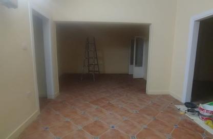 Apartment - 3 Bedrooms - 1 Bathroom for rent in Al Hegaz St. - El Mahkama Square - Heliopolis - Masr El Gedida - Cairo Apartment - 3 Bedrooms - 1 Bathroom for rent in Al Hegaz St. - El Mahkama Square - Heliopolis - Masr El Gedida - Cairo