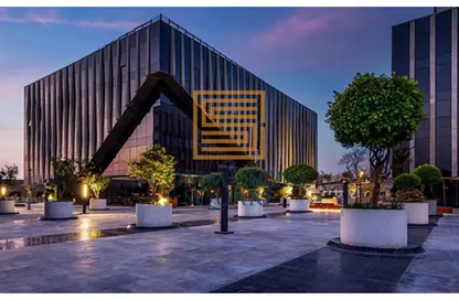Office Space - 1 Bedroom for sale in Eastown - 5th Settlement Compounds - The 5th Settlement - New Cairo City - Cairo