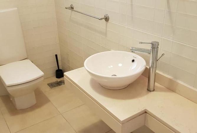 8633838 - Property Image 2