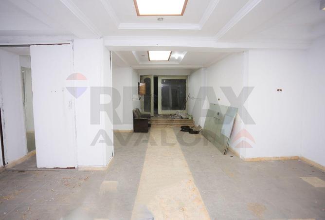 8542504 - Property Image 2