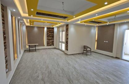 Apartment - 3 Bedrooms - 2 Bathrooms for rent in Garden Residence - Hyde Park - New Cairo City - Cairo