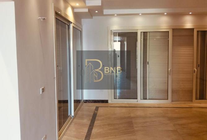 62648121 - Property Image 3