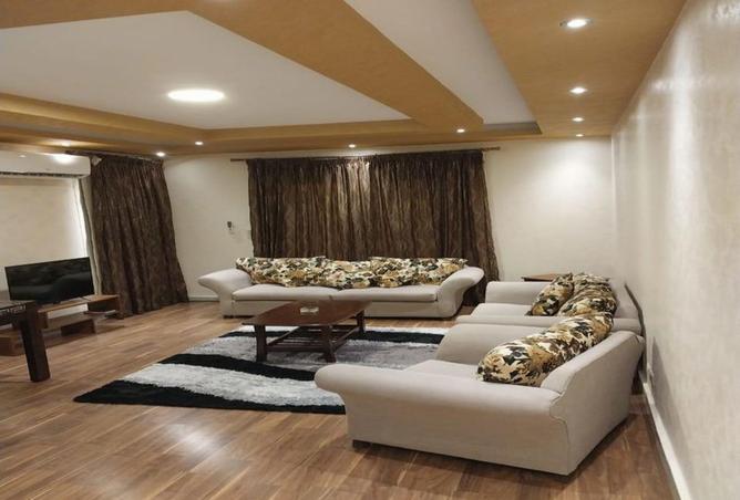 8718174 - Property Main Image