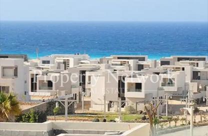Chalet - 4 Bedrooms - 5 Bathrooms for sale in Hacienda White - Sidi Abdel Rahman - North Coast