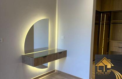 Apartment - 2 Bedrooms - 2 Bathrooms for rent in Moon Residences - Fifth Square - The 5th Settlement - New Cairo City - Cairo