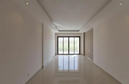 شقة - 3 غرف نوم - 3 حمامات للبيع في ناميا وست - الشيخ زايد - الجيزة