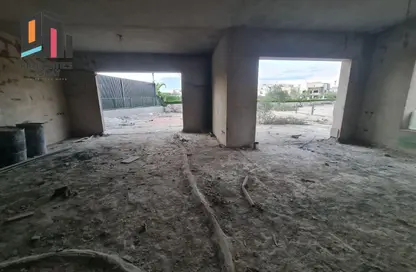 فيلا - 5 غرف نوم - 6 حمامات للبيع في نيو جيزة - طريق مصر اسكندرية الصحراوي - مدينة 6 أكتوبر - الجيزة