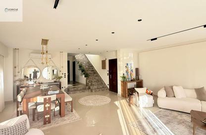 Apartment - 4 Bedrooms - 4 Bathrooms for sale in Orouba Axis - Area A - Ganoob El Acadimia - New Cairo City - Cairo