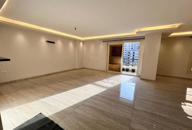 67214592 - Property Image 3