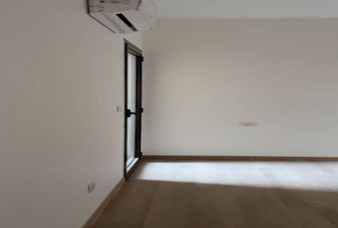 52194753 - صورة العقار 2