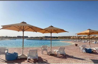Chalet - 3 Bedrooms - 2 Bathrooms for sale in Blumar - Al Ain Al Sokhna - Suez Chalet - 3 Bedrooms - 2 Bathrooms for sale in Blumar - Al Ain Al Sokhna - Suez
