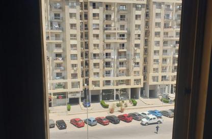 شقة - 2 غرف نوم - 2 حمامات للبيع في الشارع التجارى - زهراء المعادي - حي المعادي - القاهرة