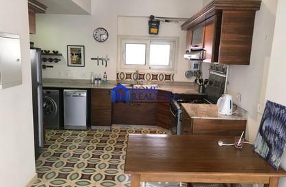 Apartment - 2 Bedrooms - 2 Bathrooms for rent in Sarayat Al Maadi - Hay El Maadi - Cairo