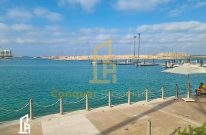 شاليه - 2 - 2 للبيع في مراسي - سيدي عبد الرحمن - الساحل الشمالي
