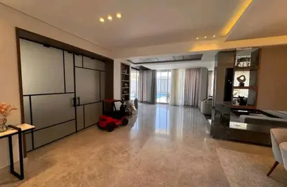 Apartment - 2 Bedrooms - 2 Bathrooms for sale in Casa - Sheikh Zayed Compounds - Sheikh Zayed City - Giza