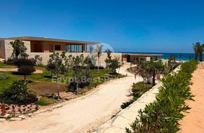 Chalet - 2 Bedrooms - 3 Bathrooms for sale in Ramla - Ras Al Hekma - North Coast